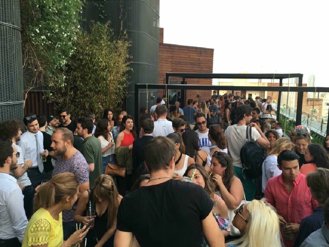 ROOFTOP SOCIAL PARTY & COCKTAIL BAR + JAMBOREE DISCO (FREE)