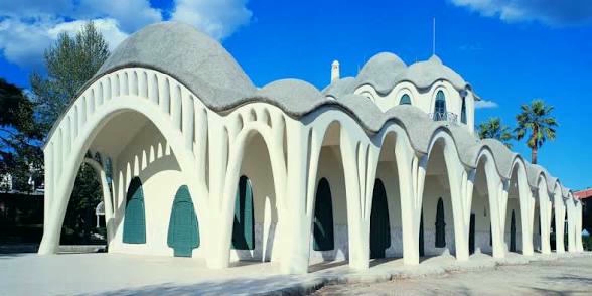 TERRASSA MODERNISTA + DAY TRIP 🏛️🌸 with BCN LIP